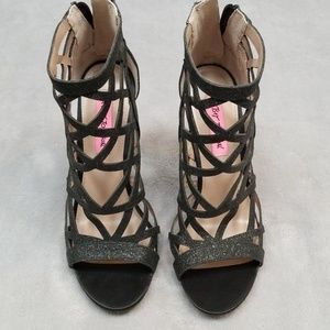 Sparkling Black Heels Betsey Johnson Zipper